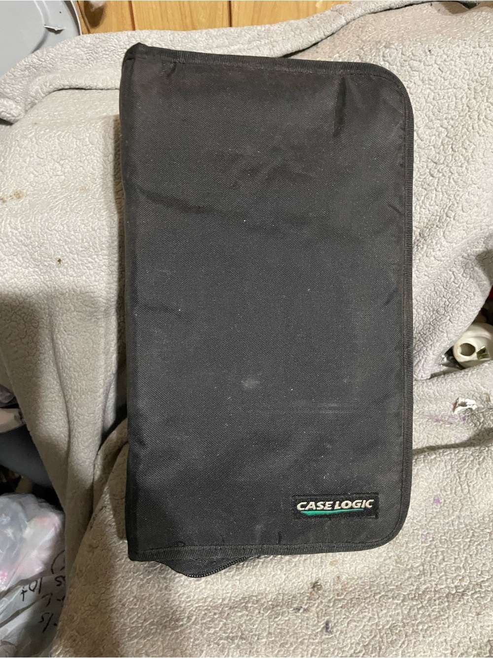 Case Logic Black Zippered CD Organizer